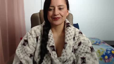 andreadelgado online show from 01-26-25, 02:24