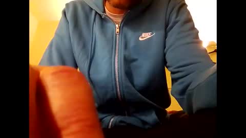 Snapshot of andreai1988 chatting on 06-03-26, 02:47 andreai1988 online show from 06-03-26, 02:47