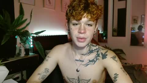 Snapshot of andreewwolffman chatting on 05-25-26, 03:12 Andrew online show from 05-25-26, 03:12