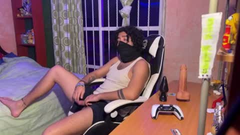 Andre Labuda online show from 10-09-25, 03:48