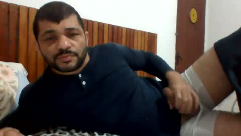 Snapshot of andreloko123 chatting on 06-25-26, 01:49 andreloko123 online show from 06-25-26, 01:49