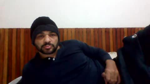 Snapshot of andreloko123 chatting on 07-30-26, 01:15 andreloko123 online show from 07-30-26, 01:15
