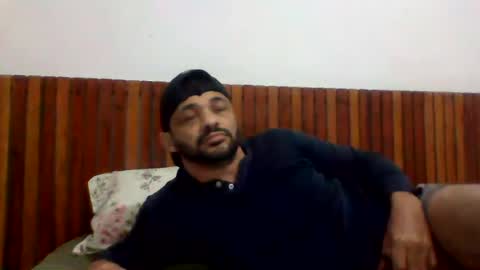 Snapshot of andreloko123 chatting on 07-31-26, 01:27 andreloko123 online show from 07-31-26, 01:27