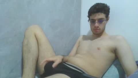 andres129494 online show from 01-18-26, 01:31