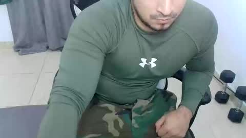 andres180950734 online show from 02-06-26, 11:30