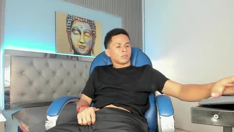 Snapshot of andres1_8 chatting on 05-21-26, 03:46 IM ANDRES online show from 05-21-26, 03:46