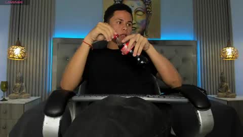 Snapshot of andres1_8 chatting on 05-28-26, 03:37 IM ANDRES online show from 05-28-26, 03:37