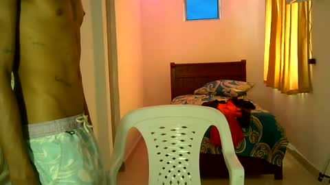 andres_bigcock23 online show from 07-28-26, 04:39