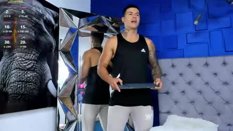 insta andres clark  online show from 06-05-26, 04:56