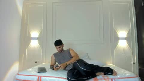 andres_stud online show from 06-22-26, 03:47