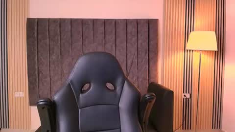 andres_stud online show from 07-18-26, 05:22