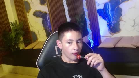 andres_tay online show from 04-11-26, 07:45