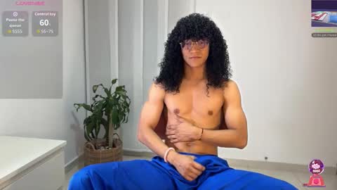 Snapshot of andres_troya chatting on 01-15-26, 02:16 andres online show from 01-15-26, 02:16