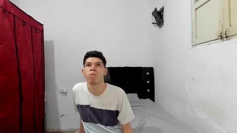 andrew_2811 online show from 02-22-26, 10:47