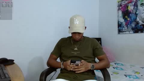 Snapshot of andrew_ag chatting on 01-02-25, 10:44 Andrew G online show from 01-02-25, 10:44