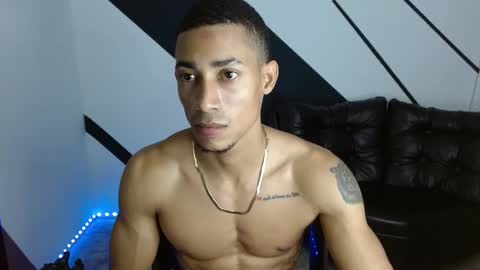 Snapshot of andrew_ag chatting on 09-09-25, 03:00 Andrew G online show from 09-09-25, 03:00