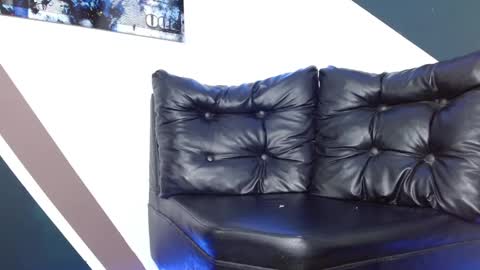 Snapshot of andrew_ag chatting on 10-18-25, 02:51 Andrew G online show from 10-18-25, 02:51