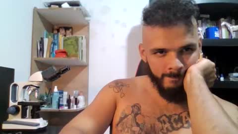 andrew_jaay online show from 10-31-25, 01:28