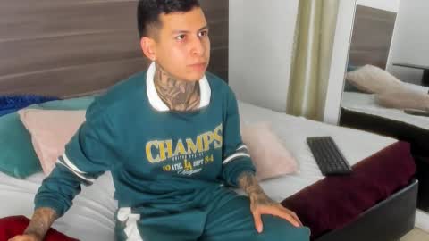 andrew_sanders69 online show from 12-03-25, 11:36