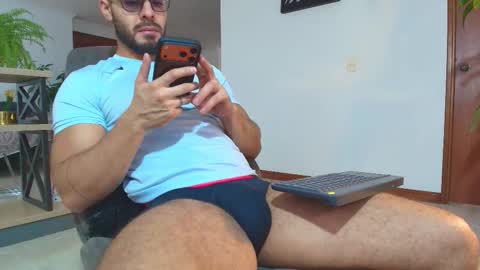 ANDREW WEST online show from 11-28-25, 12:52