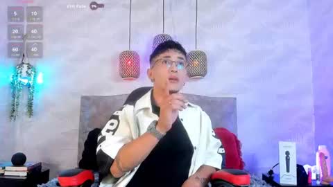 Snapshot of andrewayne_ chatting on 06-30-26, 05:19 andrewayne_ online show from 06-30-26, 05:19