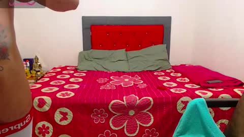 MIA and AUSTING online show from 10-29-25, 11:56