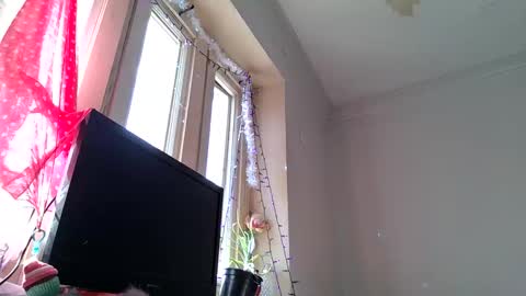 Snapshot of andrewgennie chatting on 10-30-25, 04:52 andrewgennie online show from 10-30-25, 04:52