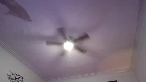 Snapshot of andrewgennie chatting on 03-03-26, 07:14 andrewgennie online show from 03-03-26, 07:14