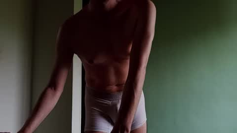 Snapshot of andrewmature chatting on 04-25-26, 07:00 andrewmature online show from 04-25-26, 07:00