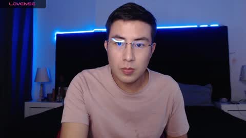 andrewmhilton_ online show from 01-27-25, 02:42