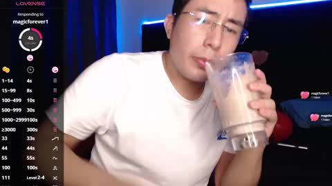 andrewmhilton_ online show from 02-18-25, 03:21