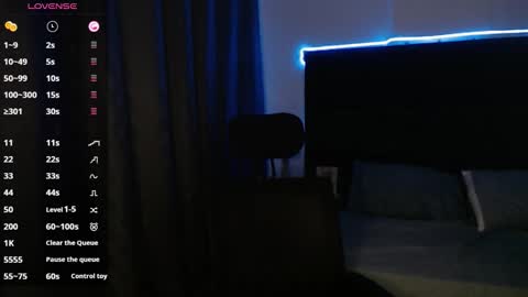 andrewmhilton_ online show from 09-25-25, 01:42