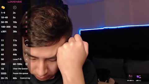 andrewmhilton_ online show from 09-26-25, 07:34