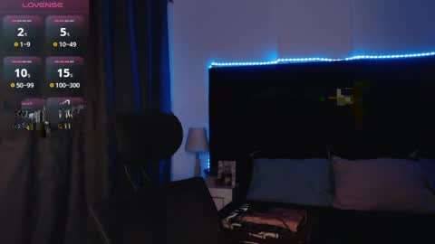 andrewmhilton_ online show from 04-12-26, 04:50