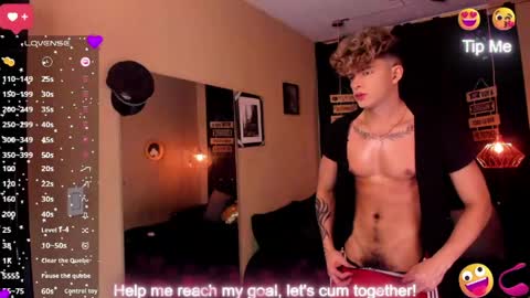 Snapshot of andrius_24 chatting on 05-28-26, 09:45 online show from 05-28-26, 09:45