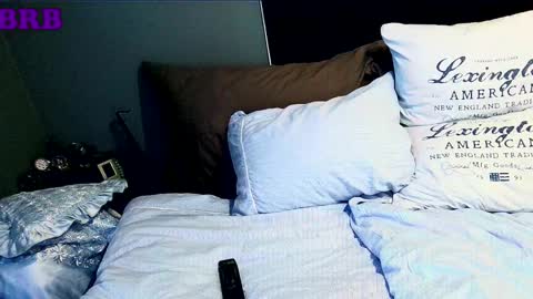 Snapshot of andrjoer chatting on 12-27-24, 09:39 andrjoer online show from 12-27-24, 09:39