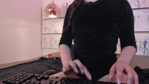 Snapshot of andromeda_blue__ chatting on 01-15-25, 10:46 online show from 01-15-25, 10:46
