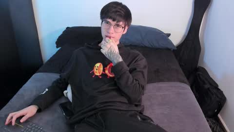 twx Andy twink3 online show from 02-12-26, 04:40