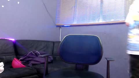 ANDY online show from 10-20-25, 06:41