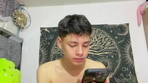 Snapshot of andy_belier chatting on 05-30-26, 01:30 Andy online show from 05-30-26, 01:30