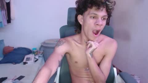 andy_dan1 online show from 06-05-26, 08:31
