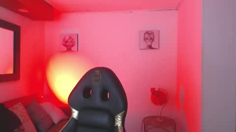 andy_eagleton_20 online show from 05-09-26, 03:01