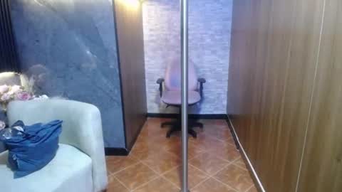 andy_eagleton_20 online show from 06-21-26, 07:38