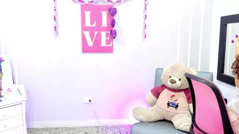 Andrea online show from 02-25-25, 12:03