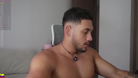 Snapshot of andy_weld chatting on 03-26-26, 08:58 my onlyfans online show from 03-26-26, 08:58