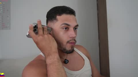 Snapshot of andy_weld chatting on 03-31-26, 10:43 my onlyfans online show from 03-31-26, 10:43