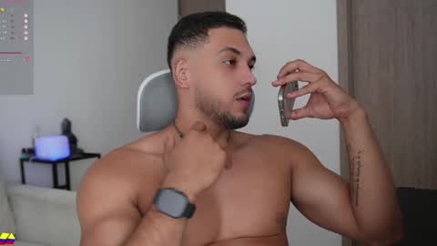 Snapshot of andy_weld chatting on 04-09-26, 10:48 my onlyfans online show from 04-09-26, 10:48