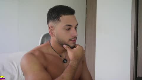 Snapshot of andy_weld chatting on 04-14-26, 12:33 my onlyfans online show from 04-14-26, 12:33