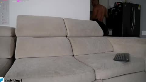 Snapshot of andy_weld chatting on 05-11-26, 08:28 my onlyfans online show from 05-11-26, 08:28