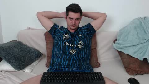 Snapshot of andyfame1 chatting on 04-22-26, 05:14 Andy Fame online show from 04-22-26, 05:14